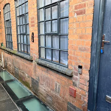 Vip 3br Grade2 Luxurious Industrial House With Wood Fire, Electric Blinds And Big Cast Iron Windows In The Heart Of The Jq * Birmingham